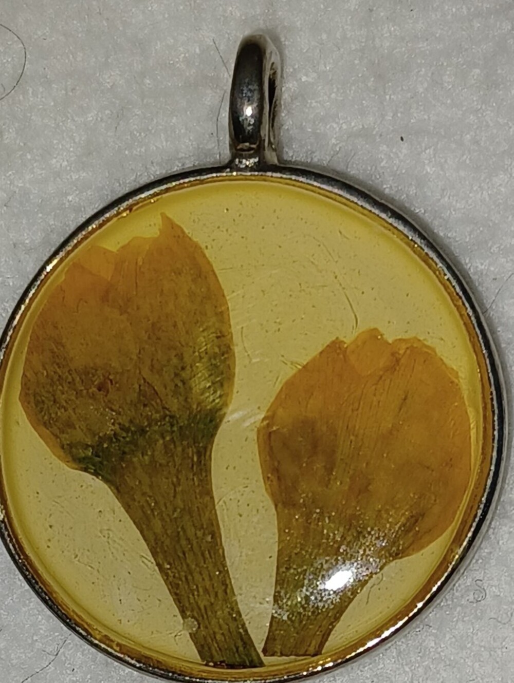 Vintage Yellow Pressed Flower Resin Pendant with Textured Silver-Tone Backing